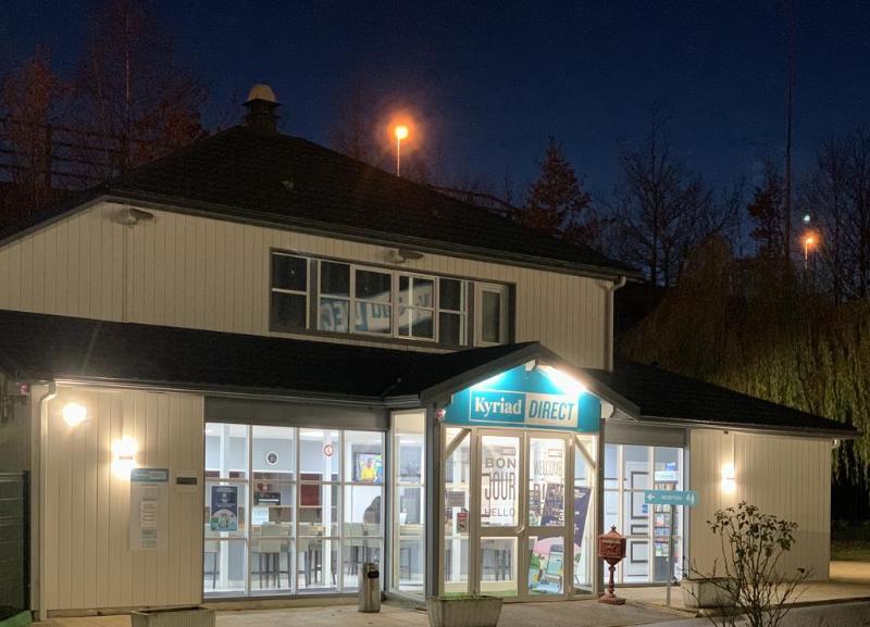 Kyriad Direct Rouen Sud - Val De Reuil Le Vaudreuil 외부 사진