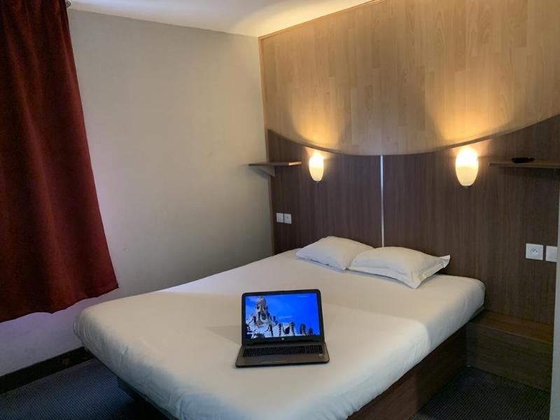 Kyriad Direct Rouen Sud - Val De Reuil Le Vaudreuil 외부 사진